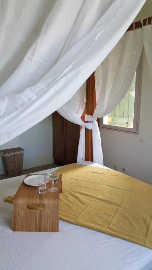 Le Cacaoyer Apartment Ла Трините Екстериор снимка