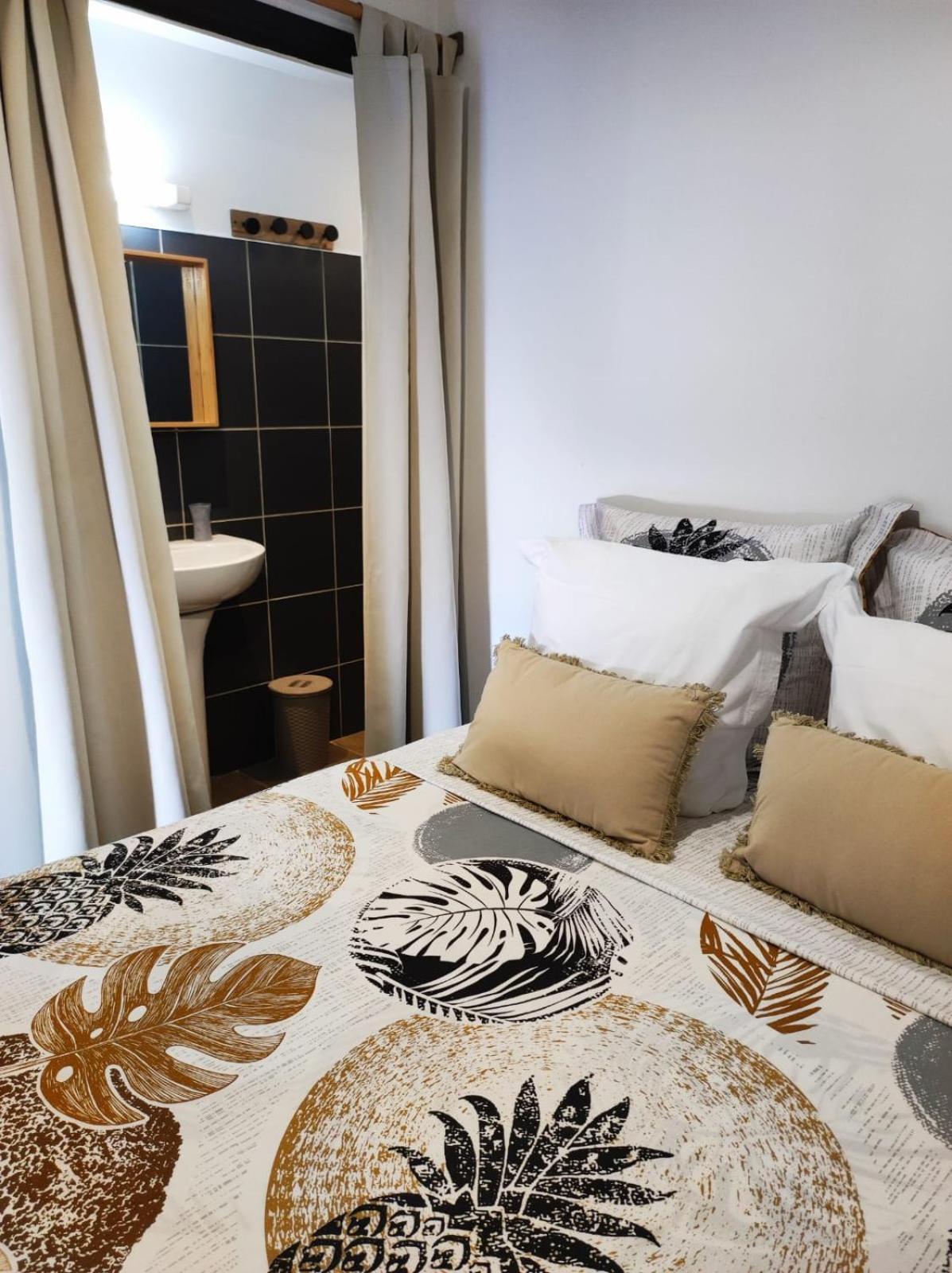 Le Cacaoyer Apartment Ла Трините Екстериор снимка